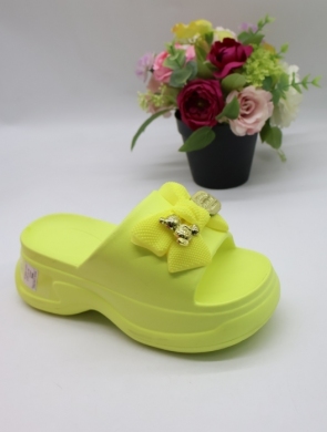 Basenówki damskie (36-41) 8006 GREEN