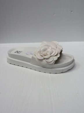 Klapki damskie na płaskim (36-41) 98-57 WHITE
